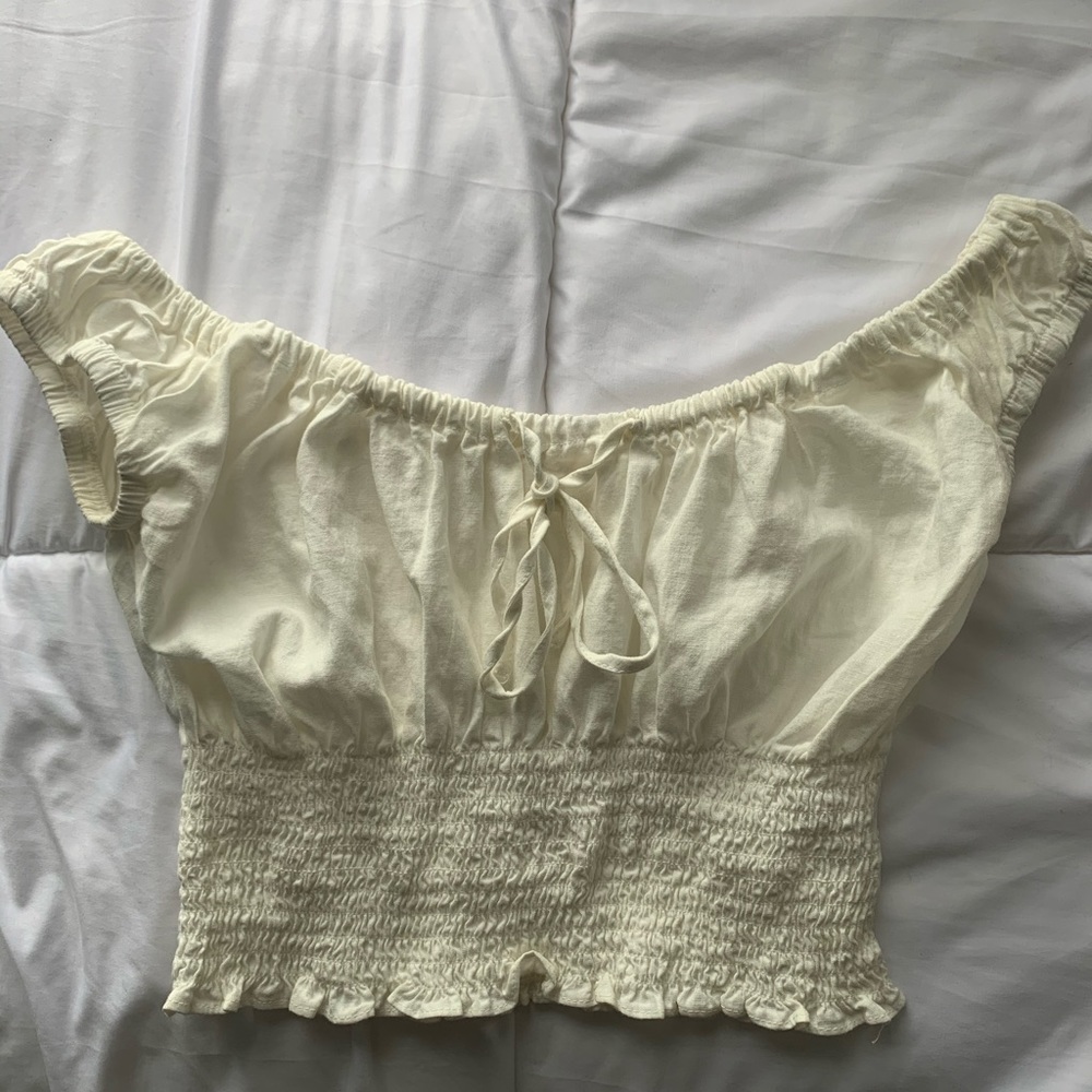 Brandy melville shirt